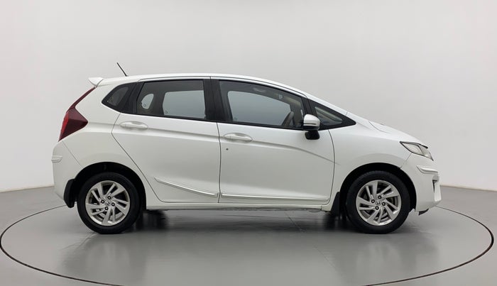 2018 Honda Jazz 1.2L I-VTEC V AT, Petrol, Automatic, 1,00,657 km, Right Side View