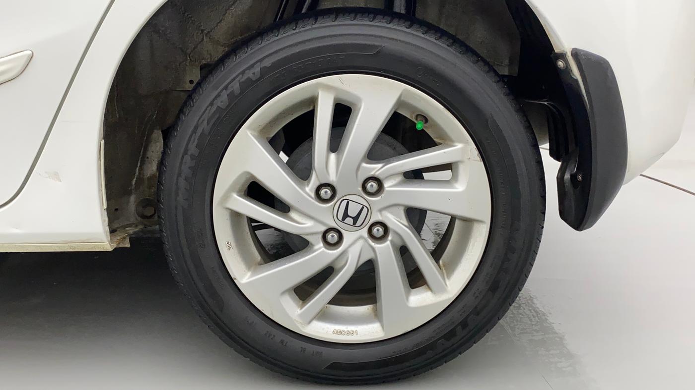 2018 Honda Jazz 1.2L I-VTEC V AT, Petrol, Automatic, 1,00,657 km, Left Rear Wheel