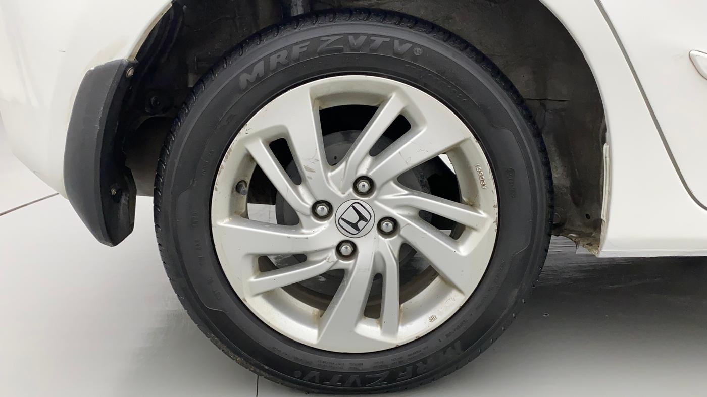 2018 Honda Jazz 1.2L I-VTEC V AT, Petrol, Automatic, 1,00,657 km, Right Rear Wheel