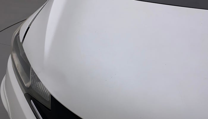 2018 Honda Jazz 1.2L I-VTEC V AT, Petrol, Automatic, 1,00,657 km, Bonnet (hood) - Slightly dented