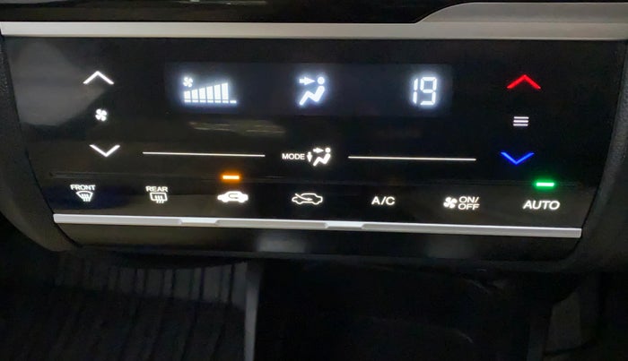 2018 Honda Jazz 1.2L I-VTEC V AT, Petrol, Automatic, 1,00,657 km, Automatic Climate Control