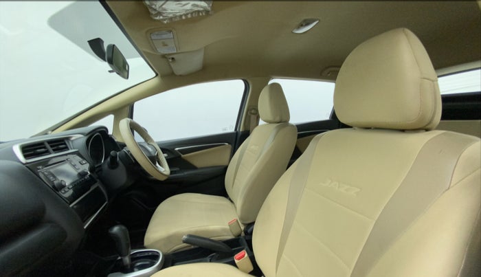 2018 Honda Jazz 1.2L I-VTEC V AT, Petrol, Automatic, 1,00,657 km, Right Side Front Door Cabin