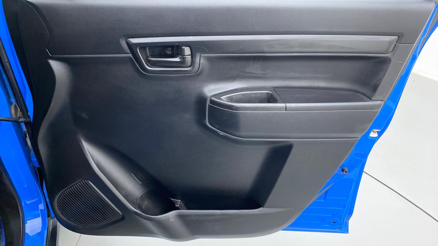 2019 Maruti S PRESSO VXI PLUS, Petrol, Manual, 20,918 km, Driver Side Door Panels Control