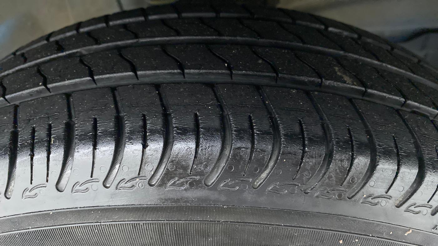 2019 Maruti S PRESSO VXI PLUS, Petrol, Manual, 20,918 km, Right Front Tyre Tread