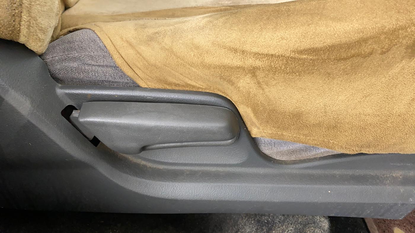2010 Maruti Swift Dzire VXI, Petrol, Manual, 29,975 km, Driver Side Adjustment Panel