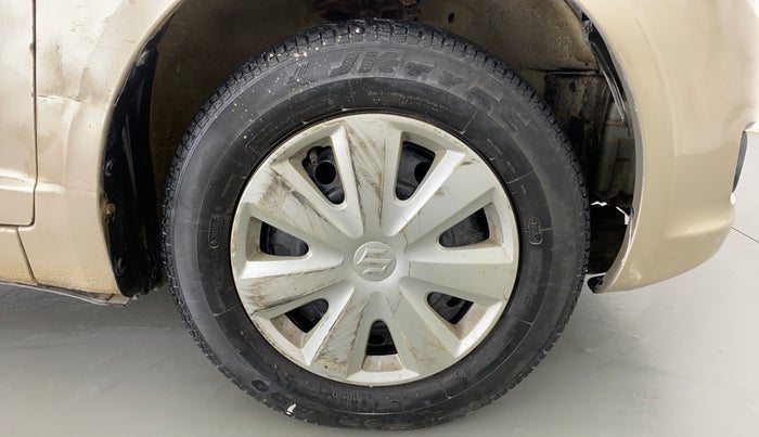 2010 Maruti Swift Dzire VXI, Petrol, Manual, 29,975 km, Right Front Wheel