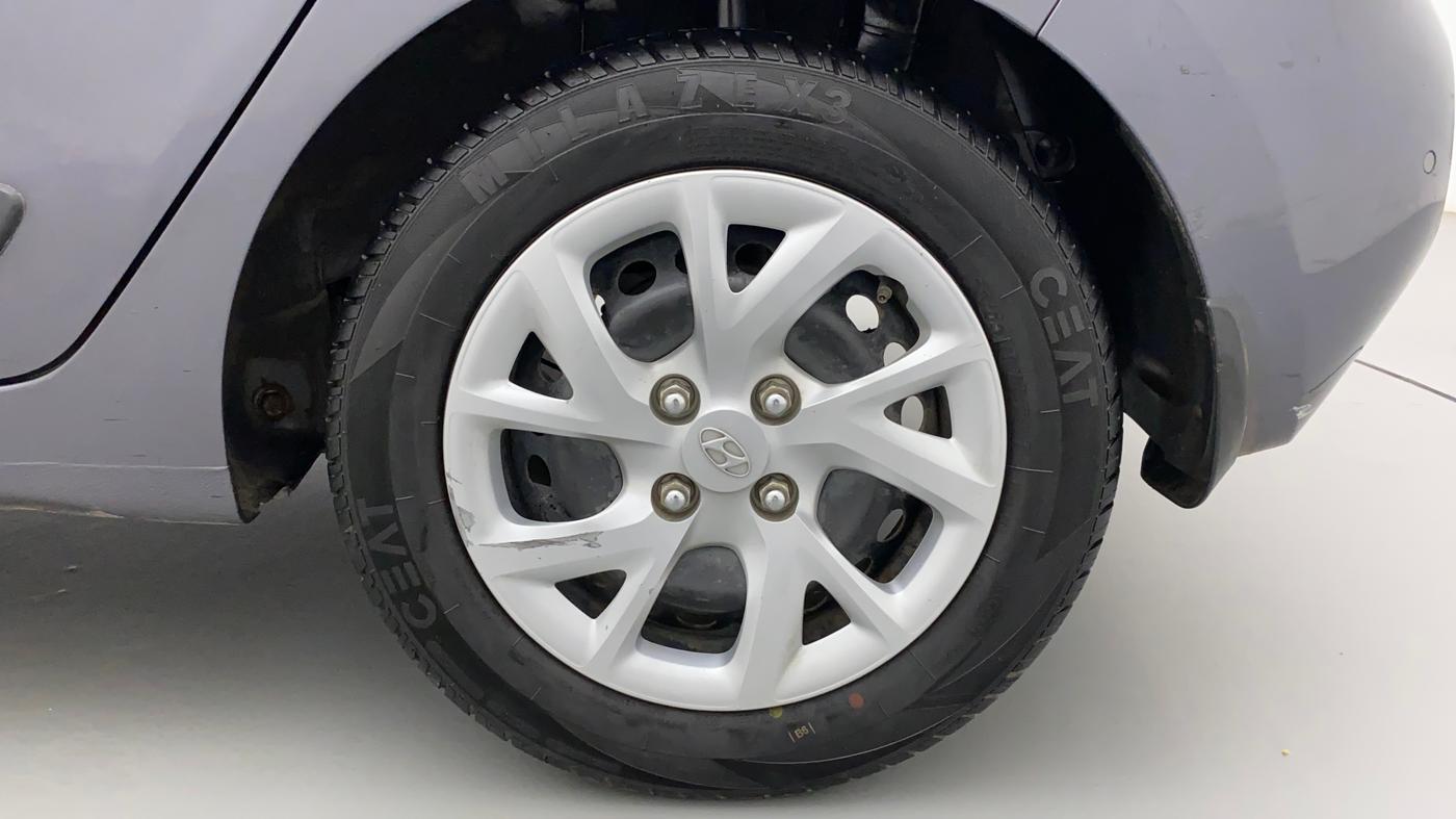 2019 Hyundai Grand i10 SPORTZ 1.2 KAPPA VTVT, CNG, Manual, 44,726 km, Left Rear Wheel