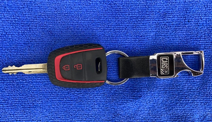 2019 Hyundai Grand i10 SPORTZ 1.2 KAPPA VTVT, CNG, Manual, 44,726 km, Key Close Up