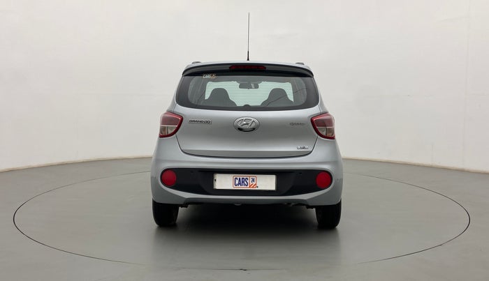 2019 Hyundai Grand i10 SPORTZ AT 1.2 KAPPA VTVT, Petrol, Automatic, 31,220 km, Back/Rear