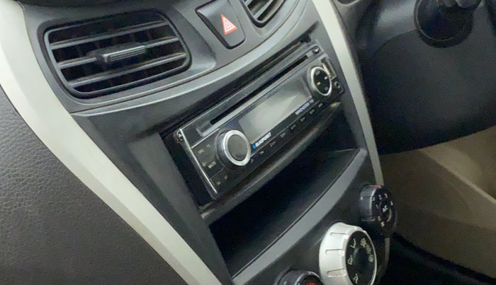2016 Hyundai Eon ERA +, Petrol, Manual, 62,445 km, Infotainment system - CD/DVD Player - Not Working