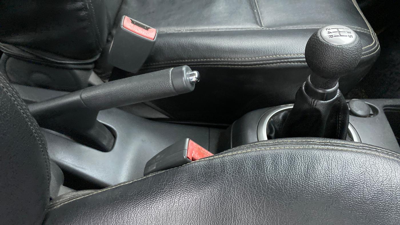 2010 Maruti Swift Dzire VXI, Petrol, Manual, 77,507 km, Gear Lever