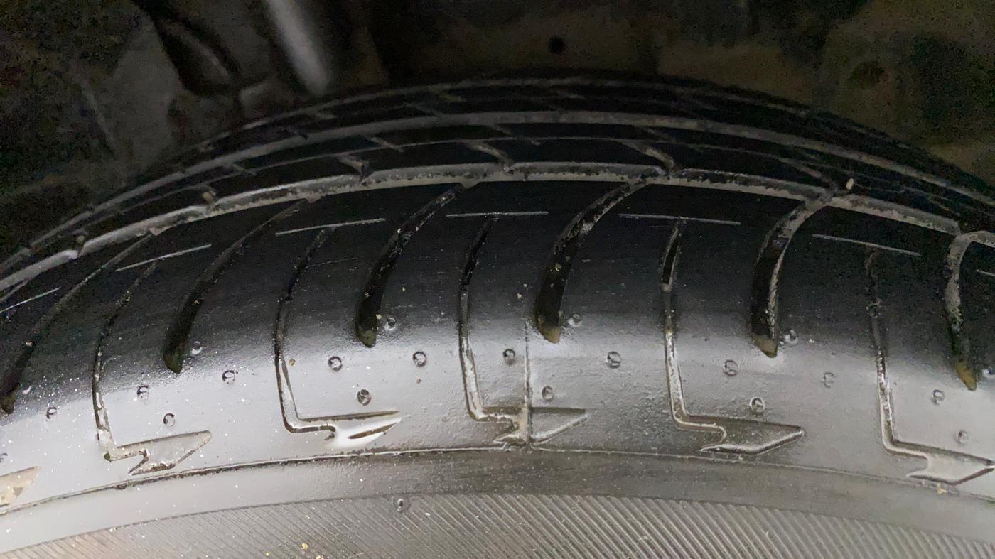 2019 Ford Ecosport TITANIUM 1.5L THUNDER EDTION DIESEL, Diesel, Manual, 52,304 km, Right Front Tyre Tread