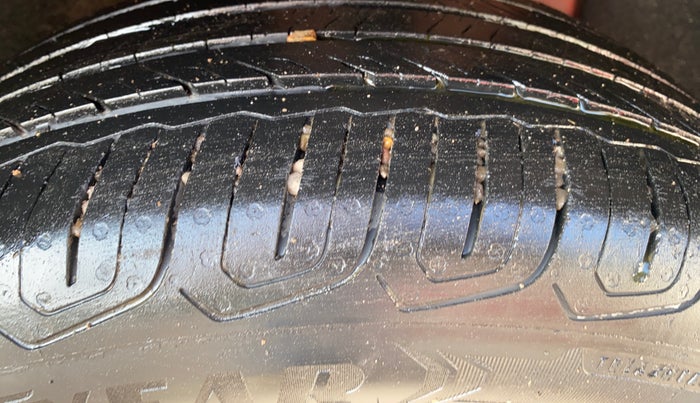2022 MG ASTOR SHARP EX 1.5 MT, Petrol, Manual, 24,790 km, Left Rear Tyre Tread