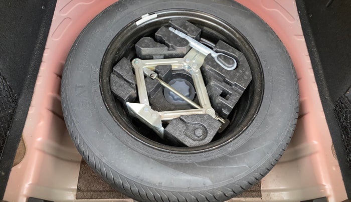 2022 MG ASTOR SHARP EX 1.5 MT, Petrol, Manual, 24,790 km, Spare Tyre