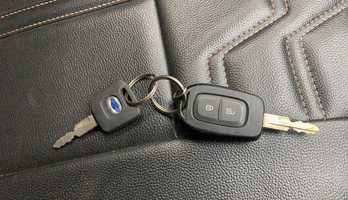 2019 Datsun Redi Go S 1.0 AMT, Petrol, Automatic, 35,634 km, Key Close Up