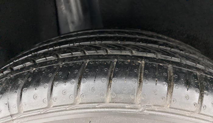 2018 Maruti Baleno ALPHA CVT PETROL 1.2, Petrol, Automatic, 73,224 km, Right Rear Tyre Tread