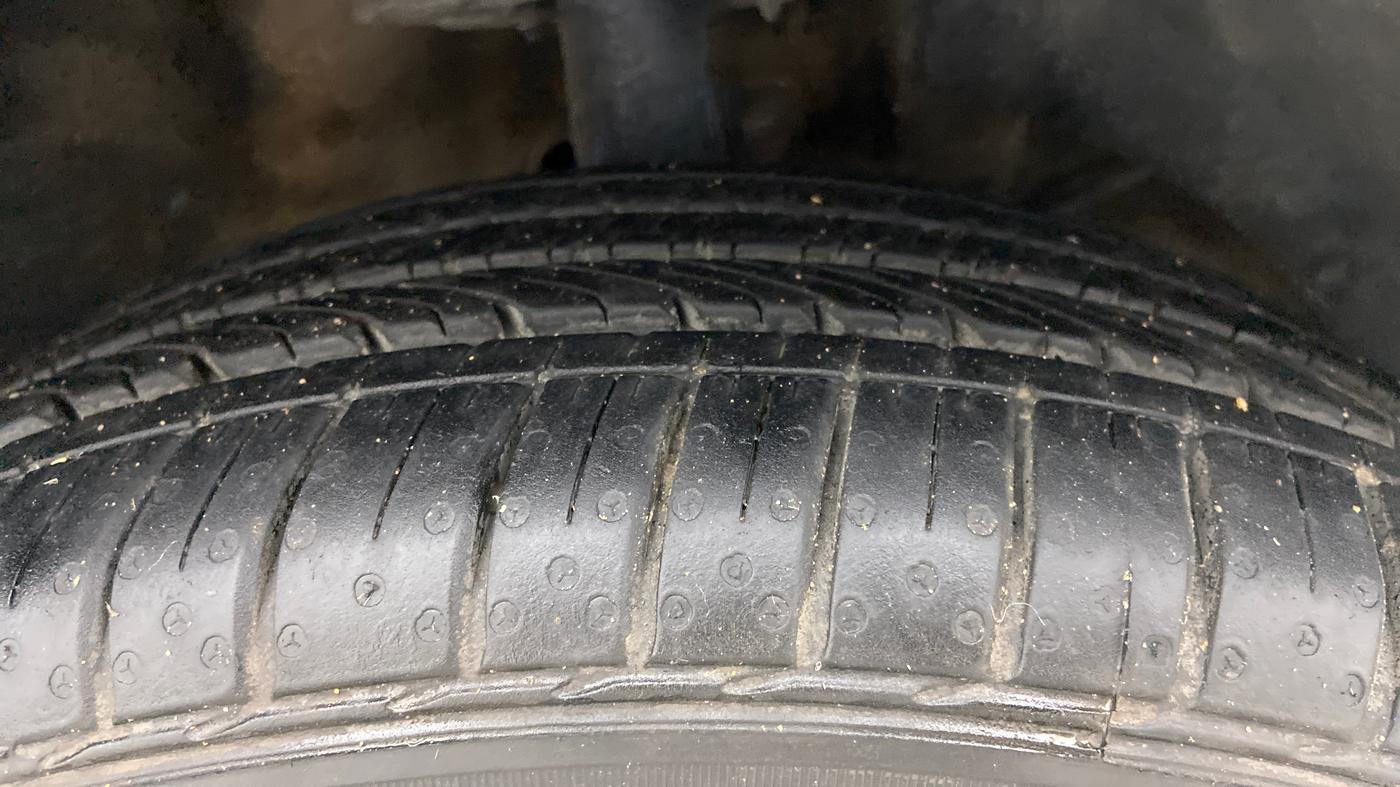 2018 Maruti Baleno ALPHA CVT PETROL 1.2, Petrol, Automatic, 73,224 km, Right Front Tyre Tread