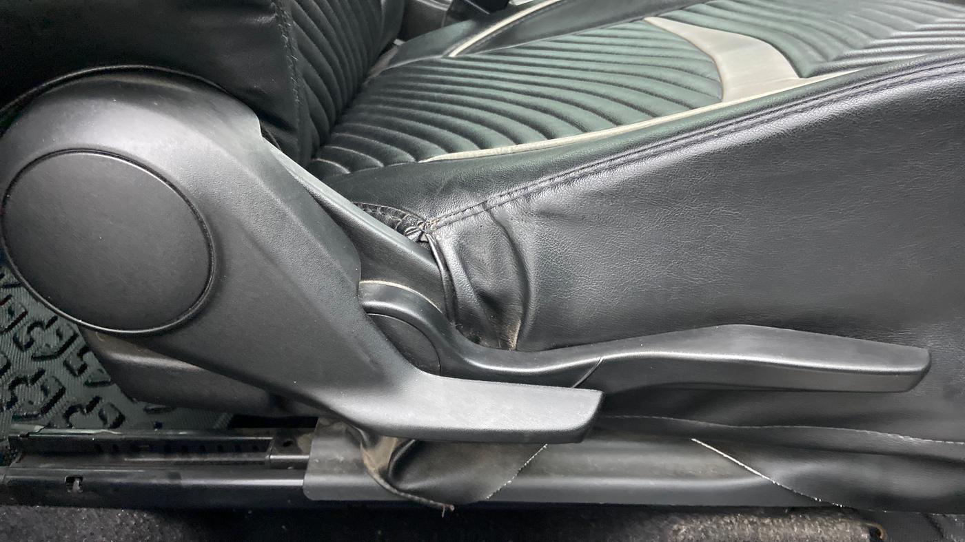 2018 Maruti Baleno ALPHA CVT PETROL 1.2, Petrol, Automatic, 73,224 km, Driver Side Adjustment Panel