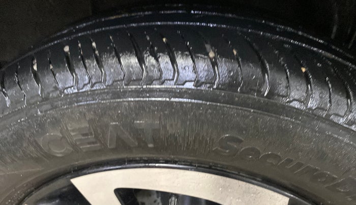 2023 Nissan MAGNITE XV MT, Petrol, Manual, 21,132 km, Right Rear Tyre Tread