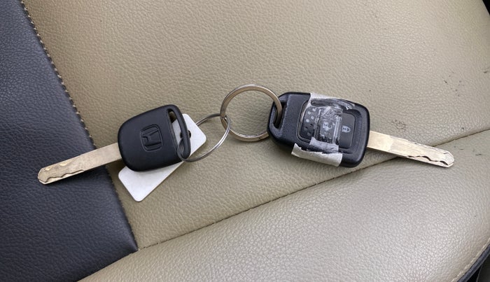 2016 Honda Jazz 1.2L I-VTEC V AT, Petrol, Automatic, 82,456 km, Key Close Up