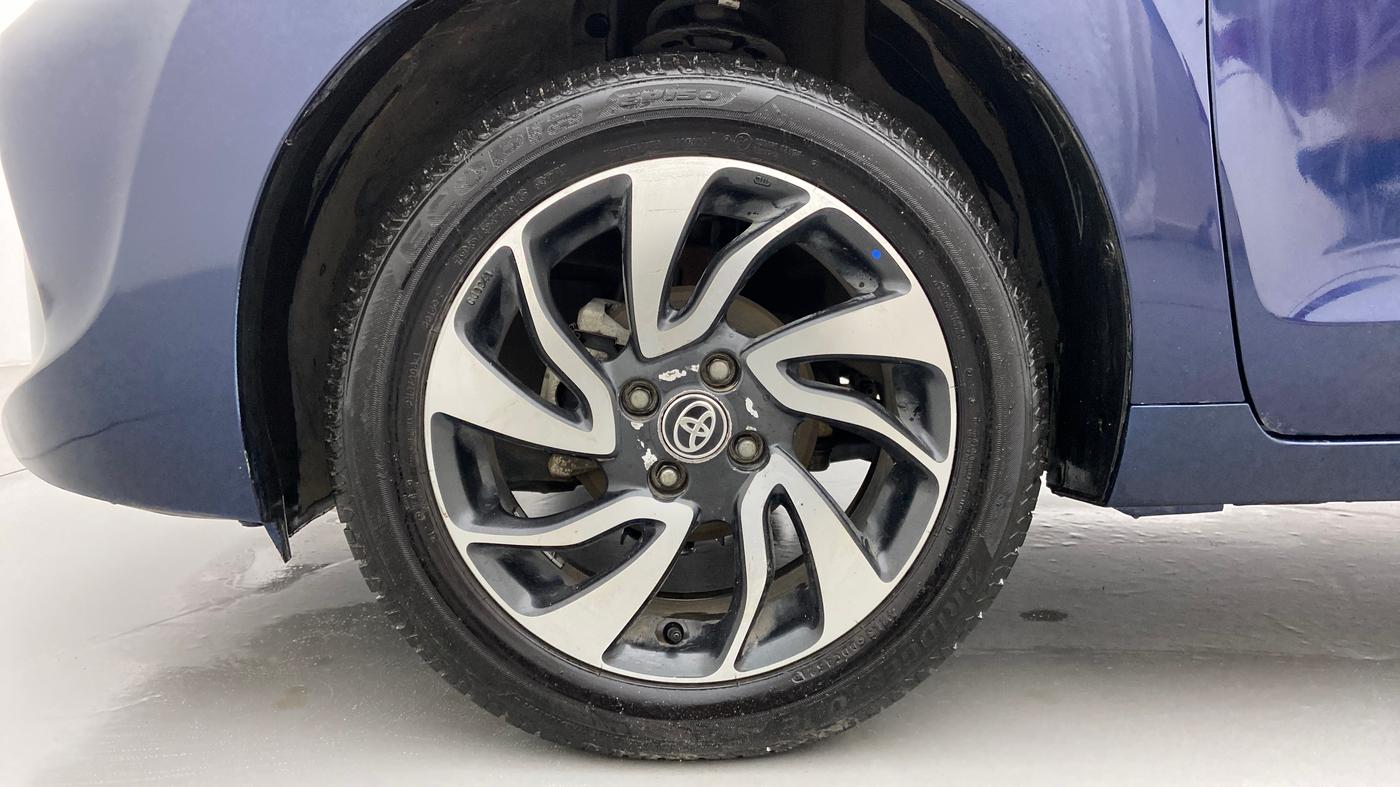 2019 Toyota Glanza V, Petrol, Manual, 90,148 km, Left Front Wheel