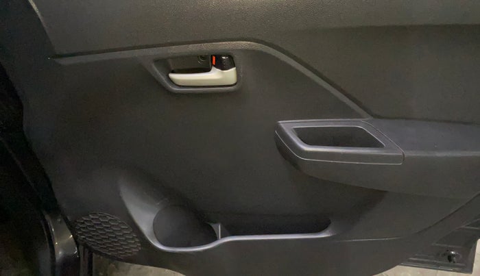 2023 Maruti Alto K10 VXI PLUS, Petrol, Manual, 12,200 km, Driver Side Door Panels Control