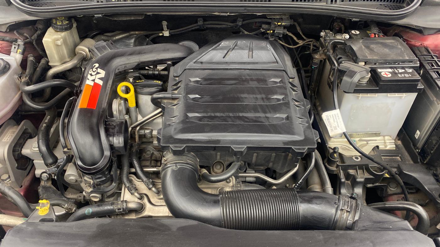2023 Volkswagen VIRTUS TOPLINE TSI 1.0 AT, Petrol, Automatic, 79,620 km, Engine View
