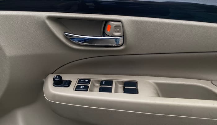 2017 Maruti Ciaz ALPHA 1.4 PETROL, Petrol, Manual, 44,882 km, Driver Side Door Panels Control