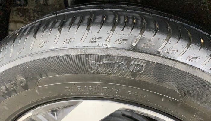 2020 Hyundai VENUE SX 1.0 TURBO, Petrol, Manual, 63,551 km, Right Rear Tyre Tread