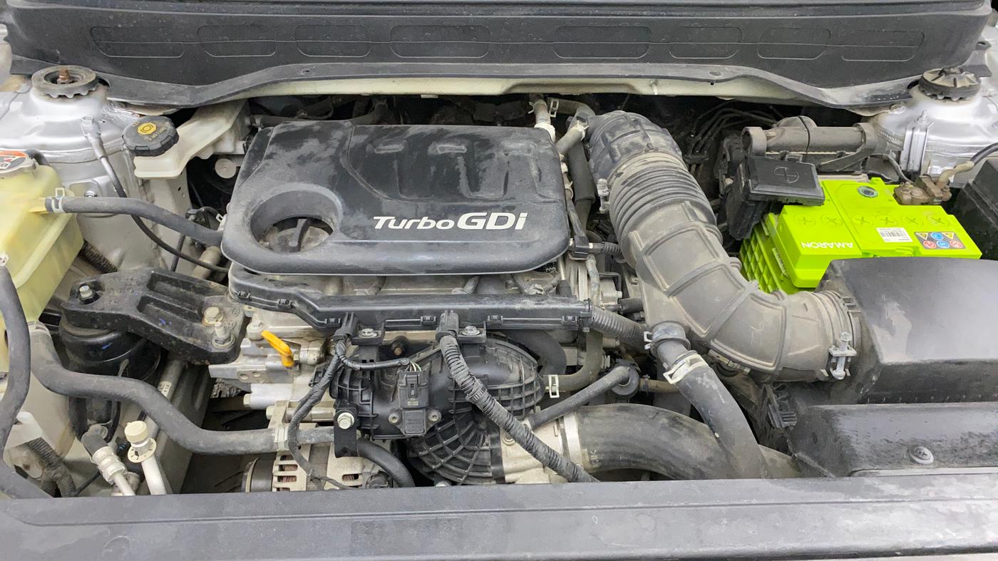 2020 Hyundai VENUE SX 1.0 TURBO, Petrol, Manual, 400 km, Engine View