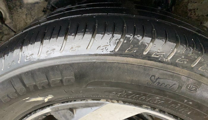 2020 Hyundai VENUE SX 1.0 TURBO, Petrol, Manual, 63,551 km, Left Rear Tyre Tread