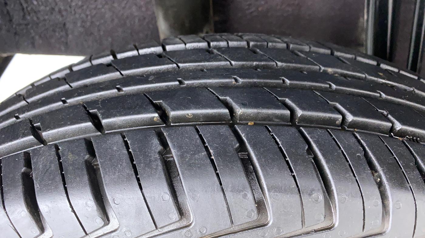 2018 Datsun Redi Go T(O) AT, Petrol, Automatic, 5,027 km, Right Rear Tyre Tread