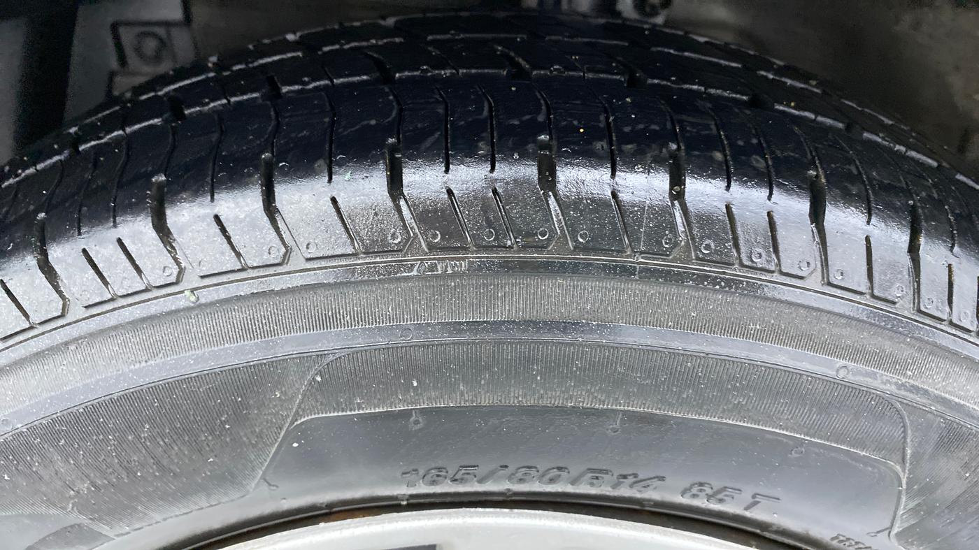 2012 Maruti Swift Dzire VXI 1.2 BS IV, Petrol, Manual, 59,178 km, Left Front Tyre Tread