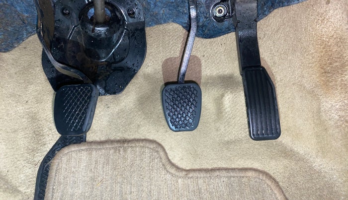 2015 Honda City 1.5L I-VTEC V MT, Petrol, Manual, 99,481 km, Pedals