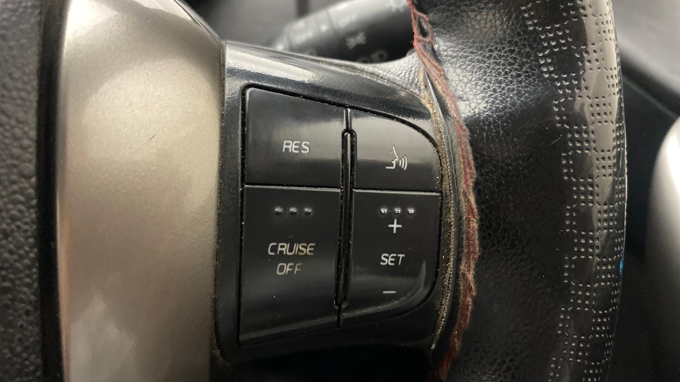 2019 Mahindra XUV500 W7, Diesel, Manual, 1,40,404 km, Adaptive Cruise Control