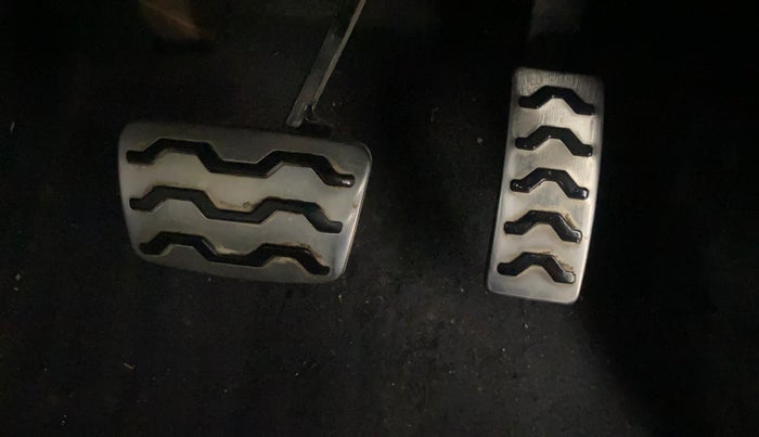 2020 KIA SONET GTX PLUS 1.5 AT, Diesel, Automatic, 69,028 km, Pedals