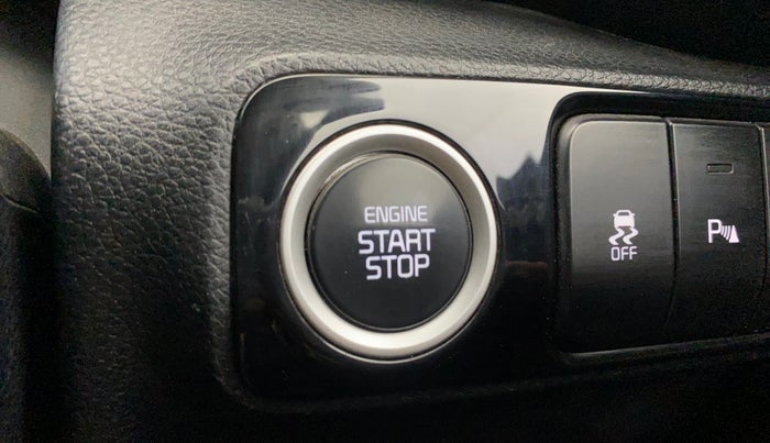 2020 KIA SONET GTX PLUS 1.5 AT, Diesel, Automatic, 69,028 km, Keyless Start/ Stop Button