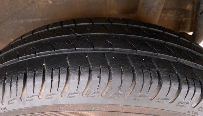 2020 Maruti S PRESSO VXI, Petrol, Manual, 32,622 km, Left Rear Tyre Tread