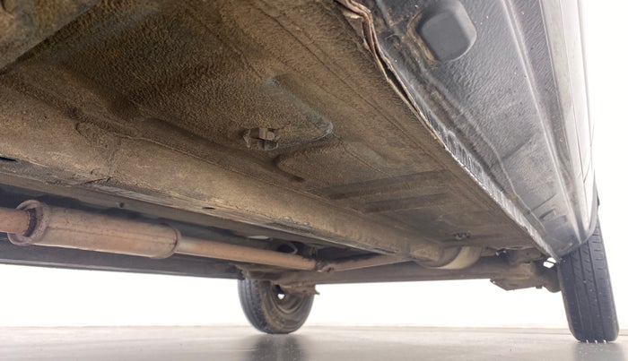 2016 Renault Kwid RXT, Petrol, Manual, 37,451 km, Right Side Underbody
