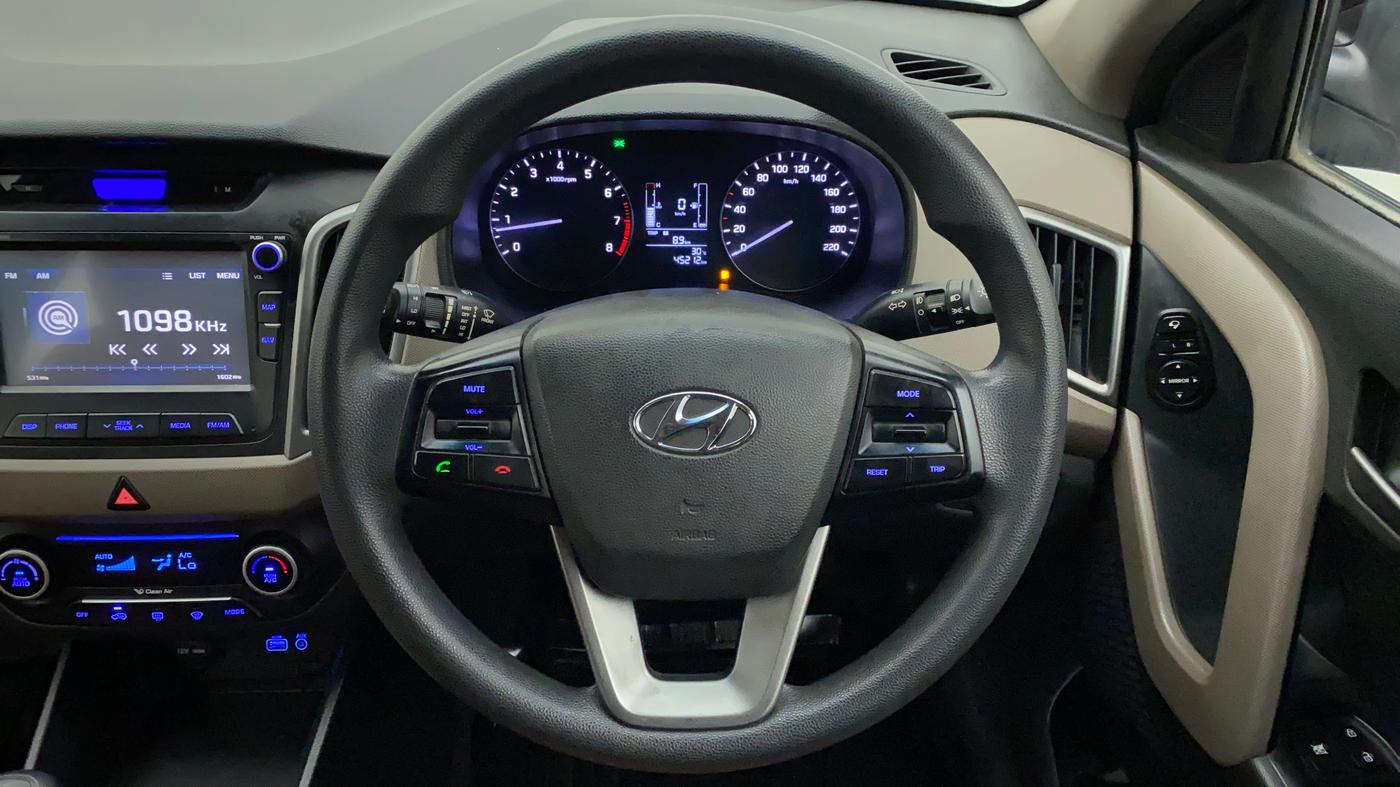 2015 Hyundai Creta SX PLUS 1.6 PETROL, Petrol, Manual, 45,522 km, Steering Wheel Close Up