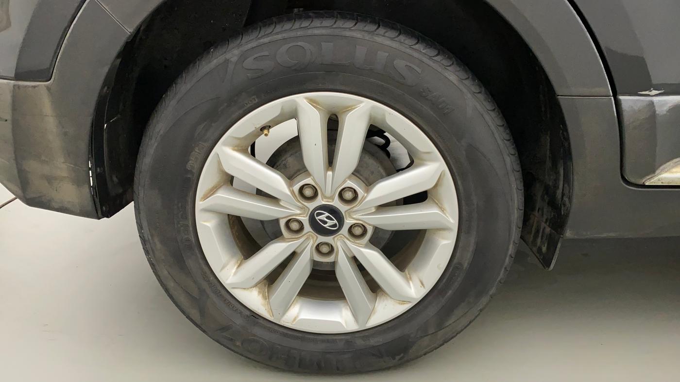 2015 Hyundai Creta SX PLUS 1.6 PETROL, Petrol, Manual, 45,522 km, Right Rear Wheel