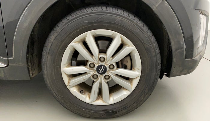 2015 Hyundai Creta SX PLUS 1.6 PETROL, Petrol, Manual, 45,522 km, Right Front Wheel