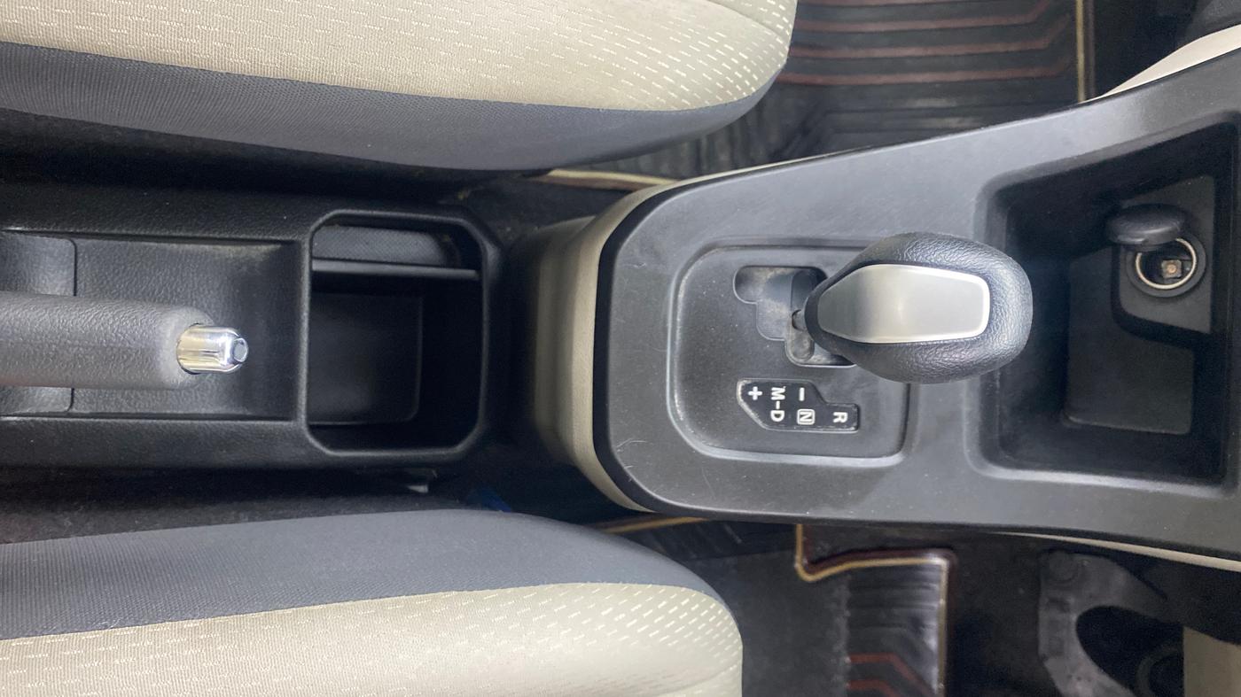 2022 Maruti New Wagon-R VXI 1.0 AMT, Petrol, Automatic, 29,300 km, Gear Lever