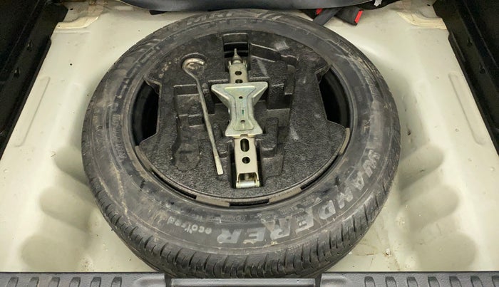 2021 Toyota URBAN CRUISER MID GRADE MT, Petrol, Manual, 37,122 km, Dicky (Boot door) - Tool missing