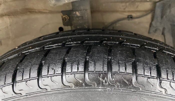 2016 Maruti Swift Dzire VDI ABS, Diesel, Manual, 53,031 km, Right Front Tyre Tread