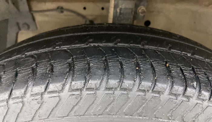2016 Maruti Swift Dzire VDI ABS, Diesel, Manual, 53,031 km, Left Front Tyre Tread