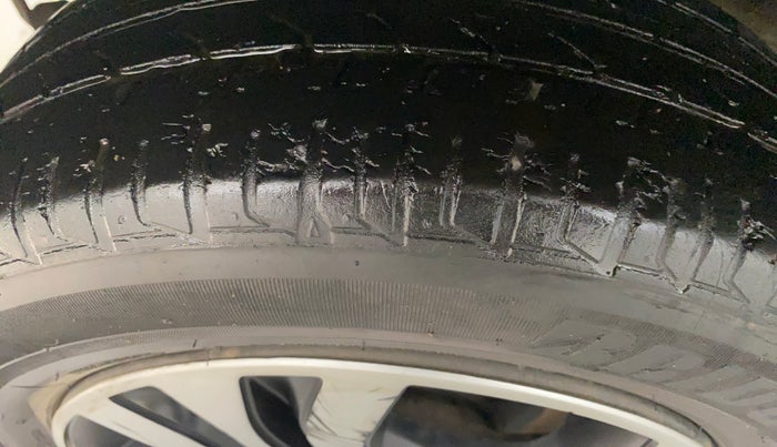 2023 Tata TIGOR XZ PLUS CNG, CNG, Manual, 46,179 km, Right Rear Tyre Tread