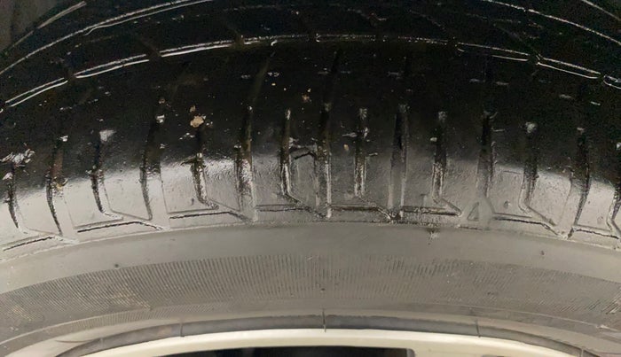 2023 Tata TIGOR XZ PLUS CNG, CNG, Manual, 46,179 km, Left Front Tyre Tread