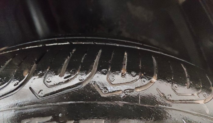 2023 Tata ALTROZ XZ DIESEL, Diesel, Manual, 25,207 km, Left Rear Tyre Tread