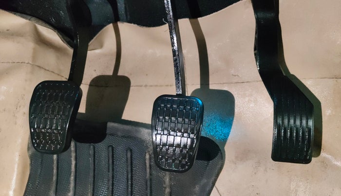 2023 Tata ALTROZ XZ DIESEL, Diesel, Manual, 25,207 km, Pedals